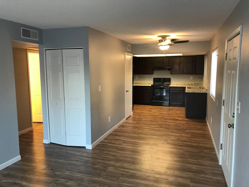 4410 E Pueblo - Photo 2