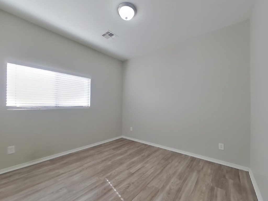 15441 W Cameron Drive - Photo 10