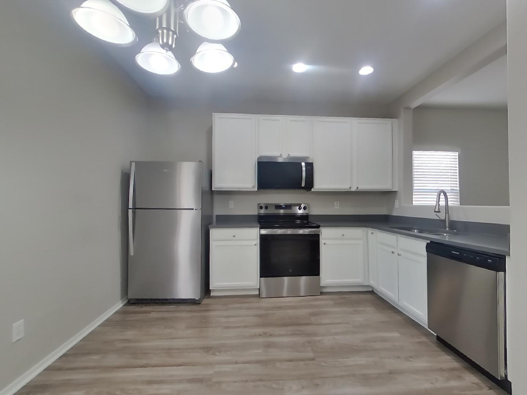 15441 W Cameron Drive - Photo 4