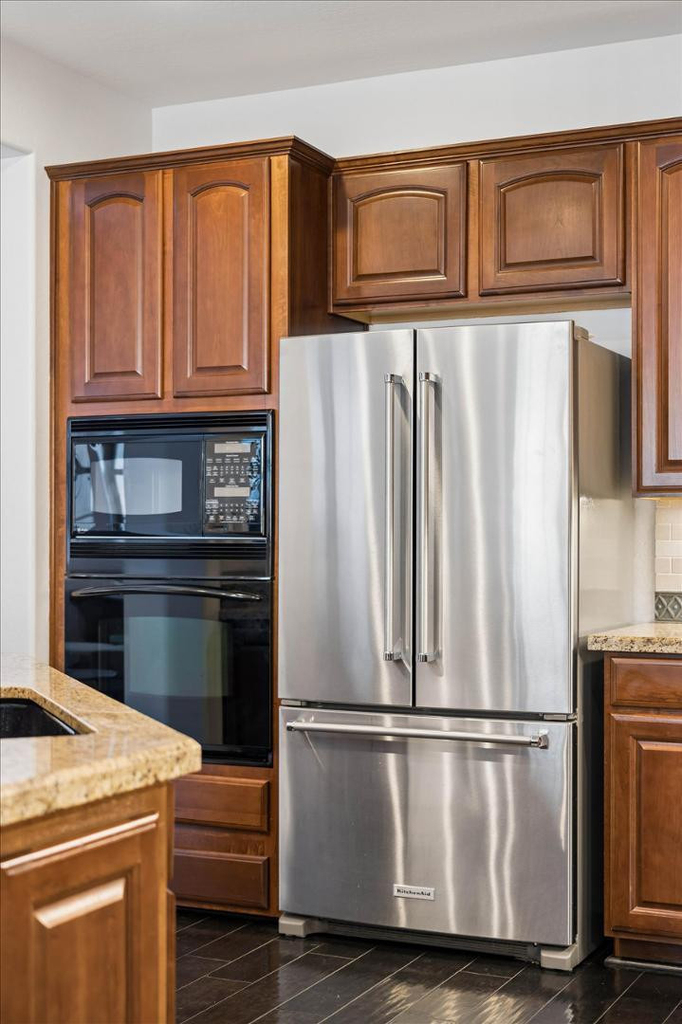 18507 N 94th Street - Photo 7