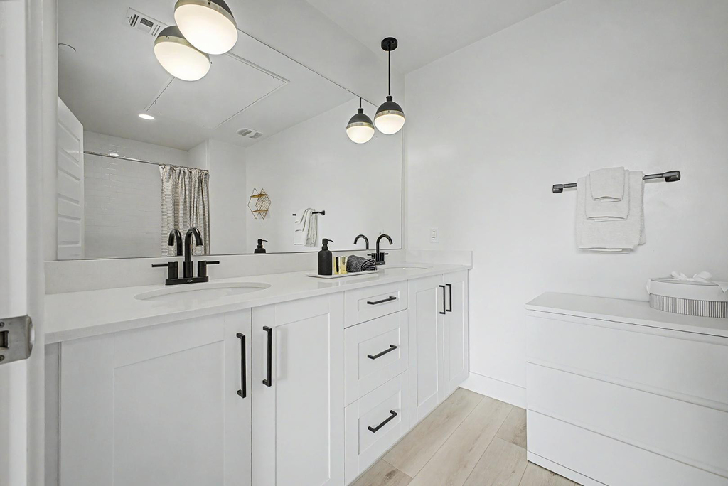 7300 E Earll Drive - Photo 23