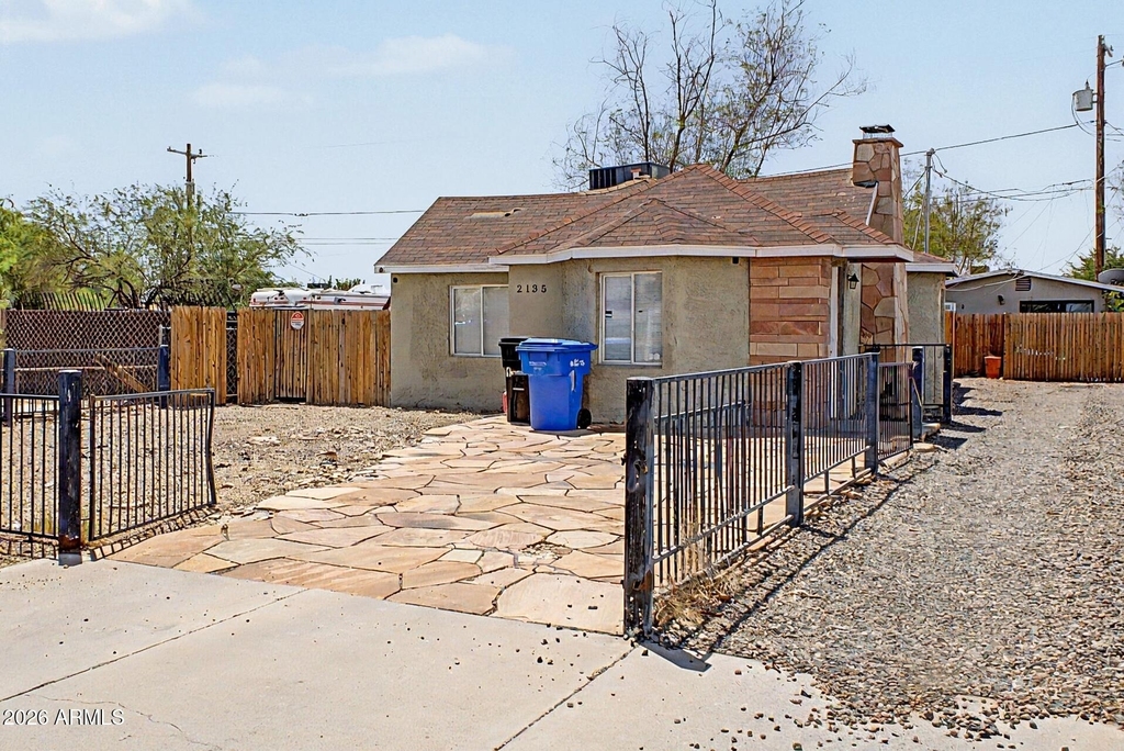 2135 W Hadley Street - Photo 8