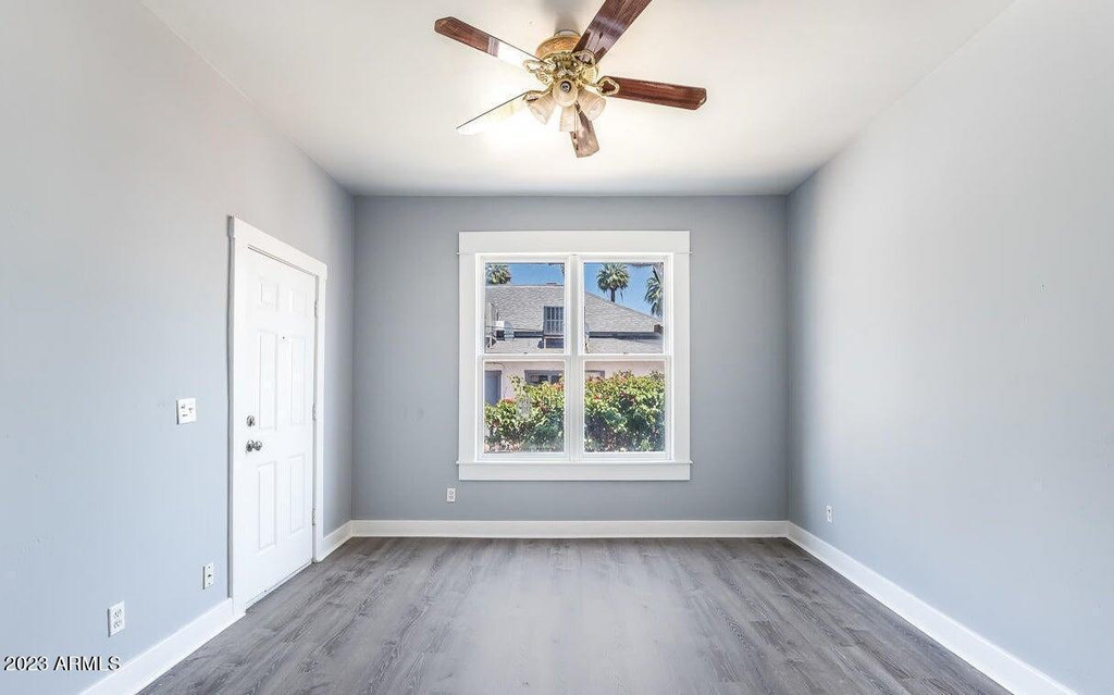 139 N 11th Avenue - Photo 6