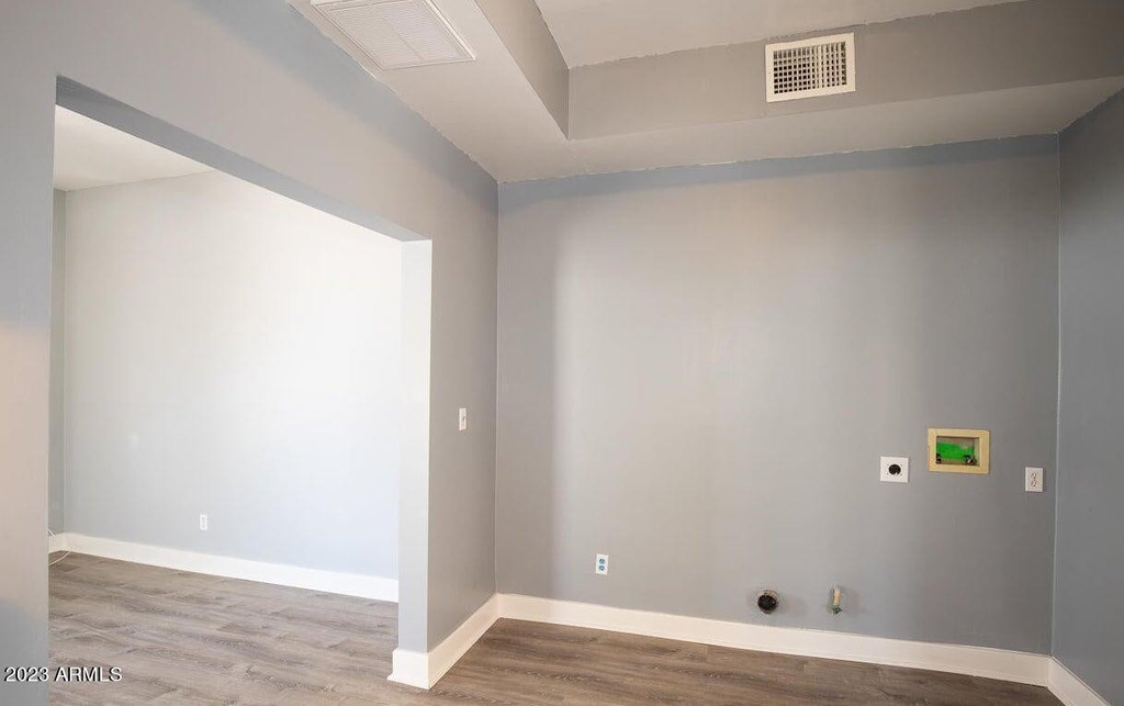 139 N 11th Avenue - Photo 5