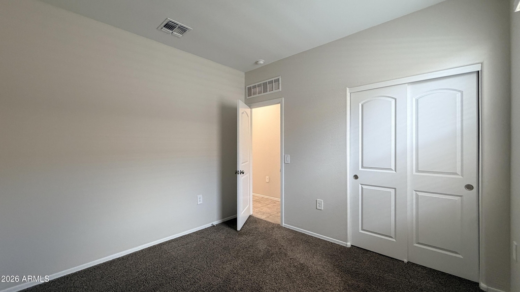 35420 W San Alvarez Avenue - Photo 9