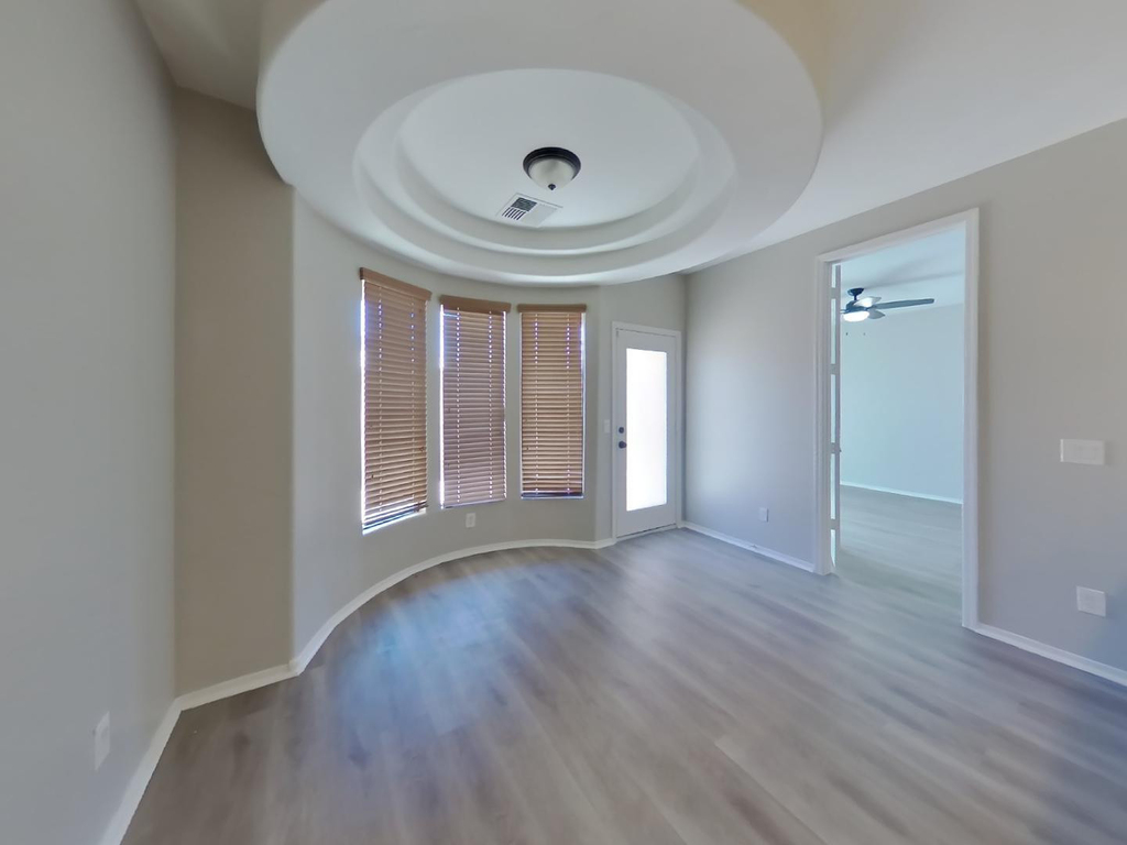 7731 S 45th Lane - Photo 2