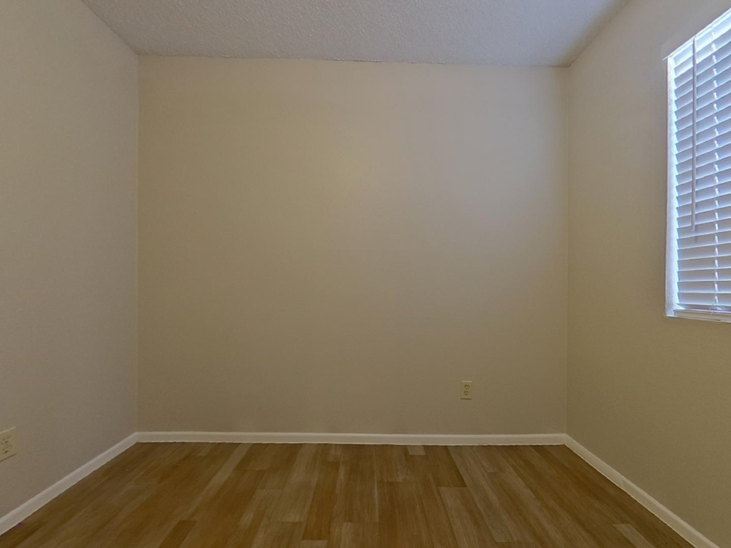 7044 W Taylor Street - Photo 12