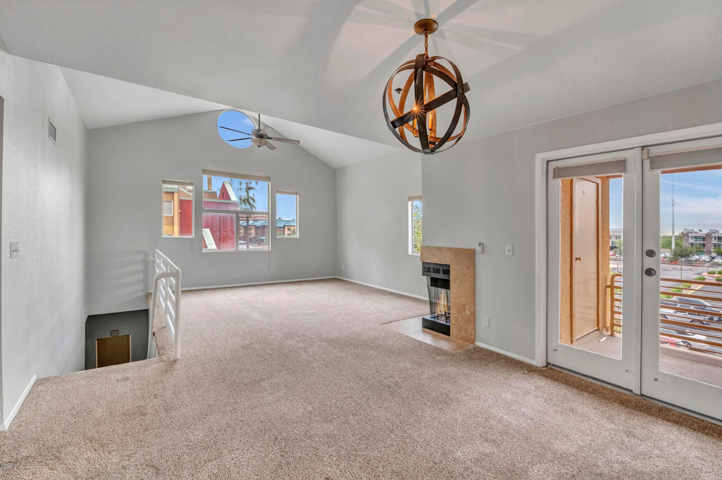 154 W 5th Street - Photo 3