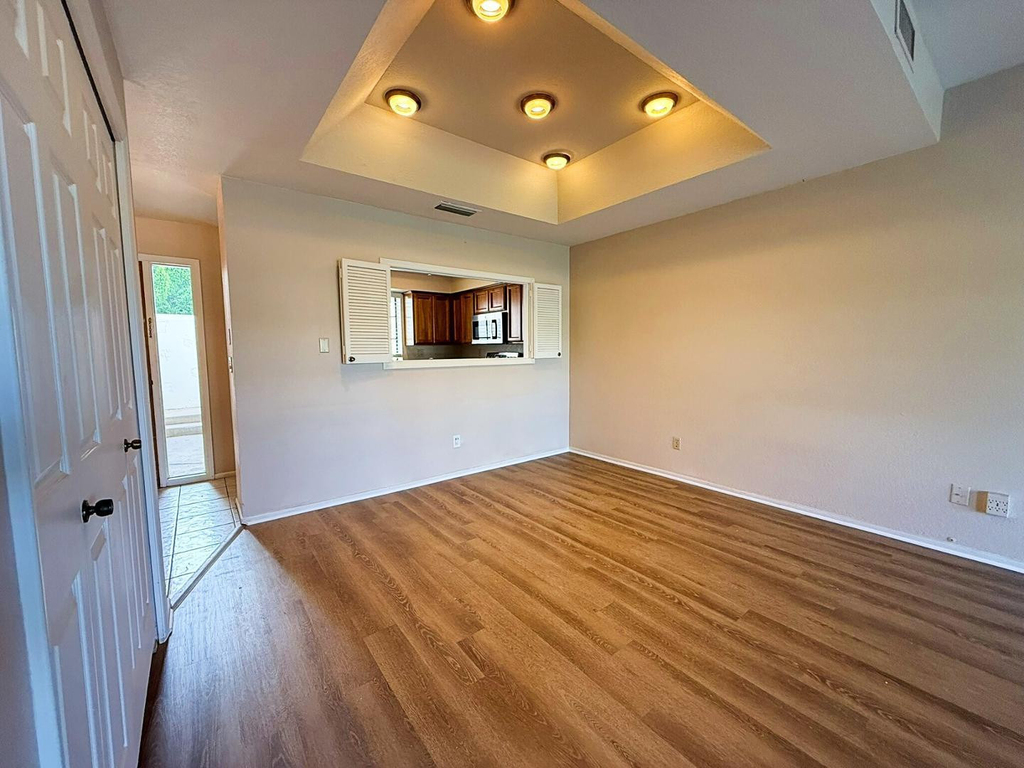 6112 N 28th Street - Photo 5