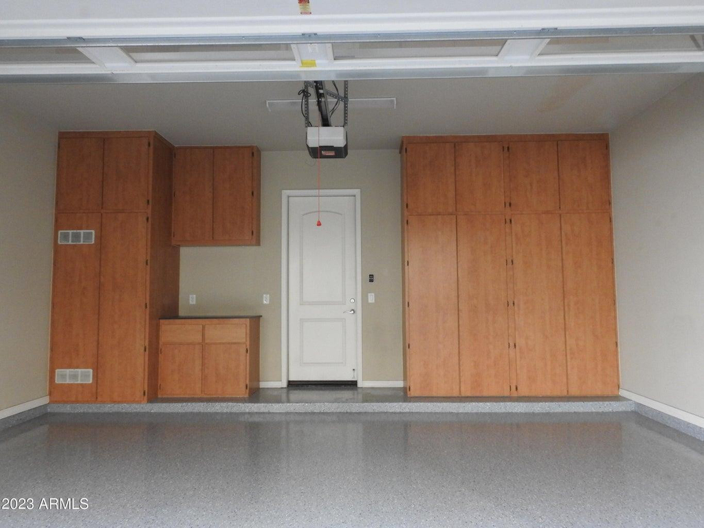 121 N California Street - Photo 20
