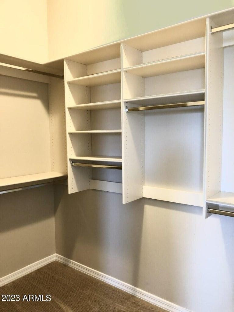 121 N California Street - Photo 13