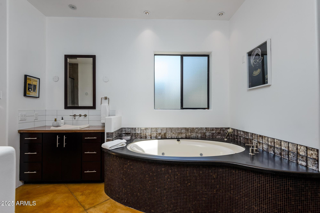 4514 N 35th Place - Photo 46