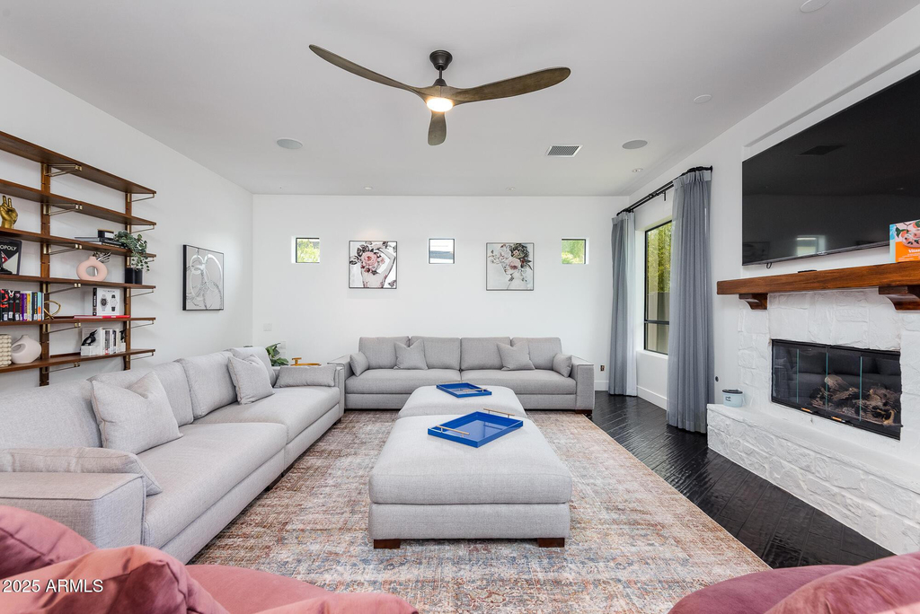 4514 N 35th Place - Photo 30