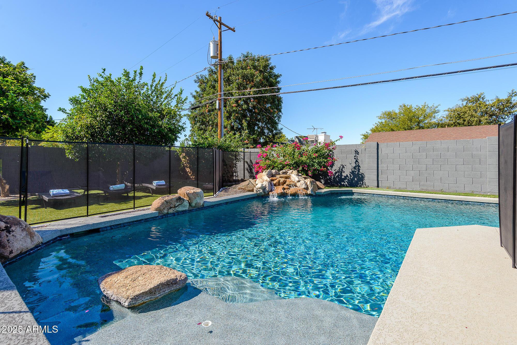 4514 N 35th Place - Photo 40