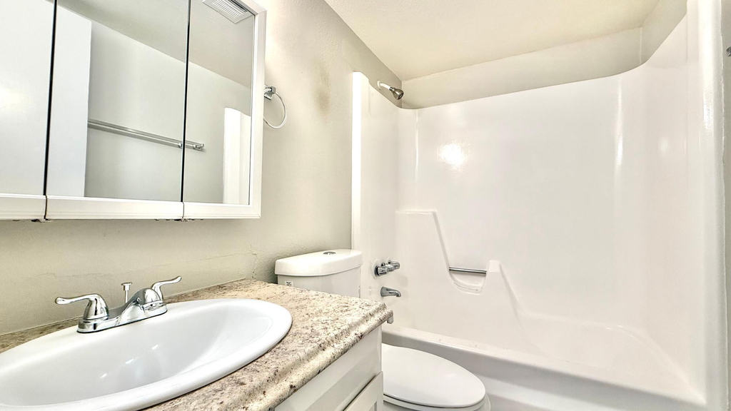 2201 W Belmont Avenue - Photo 9