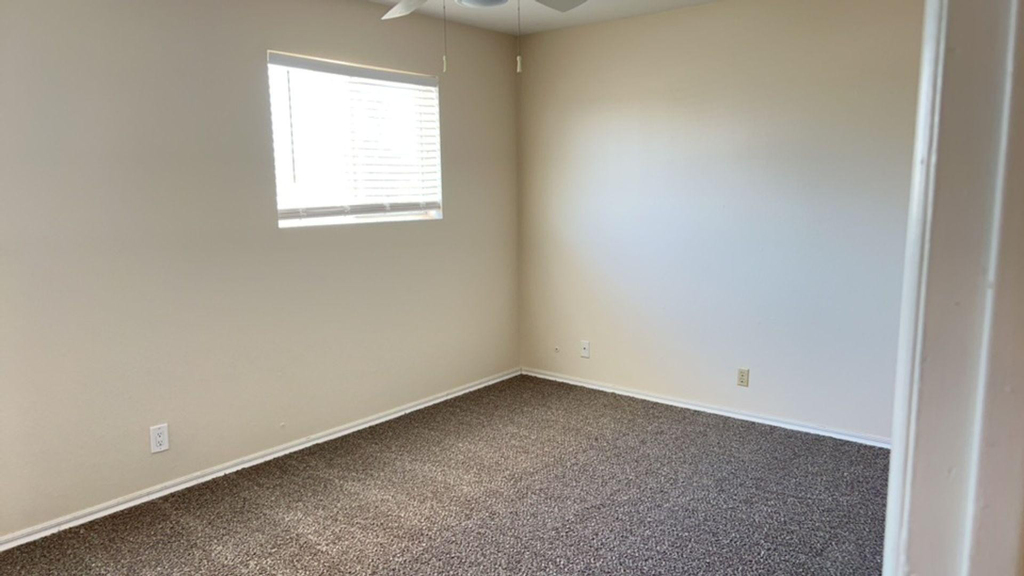 17014 E Calle Del Oro -- - Photo 6