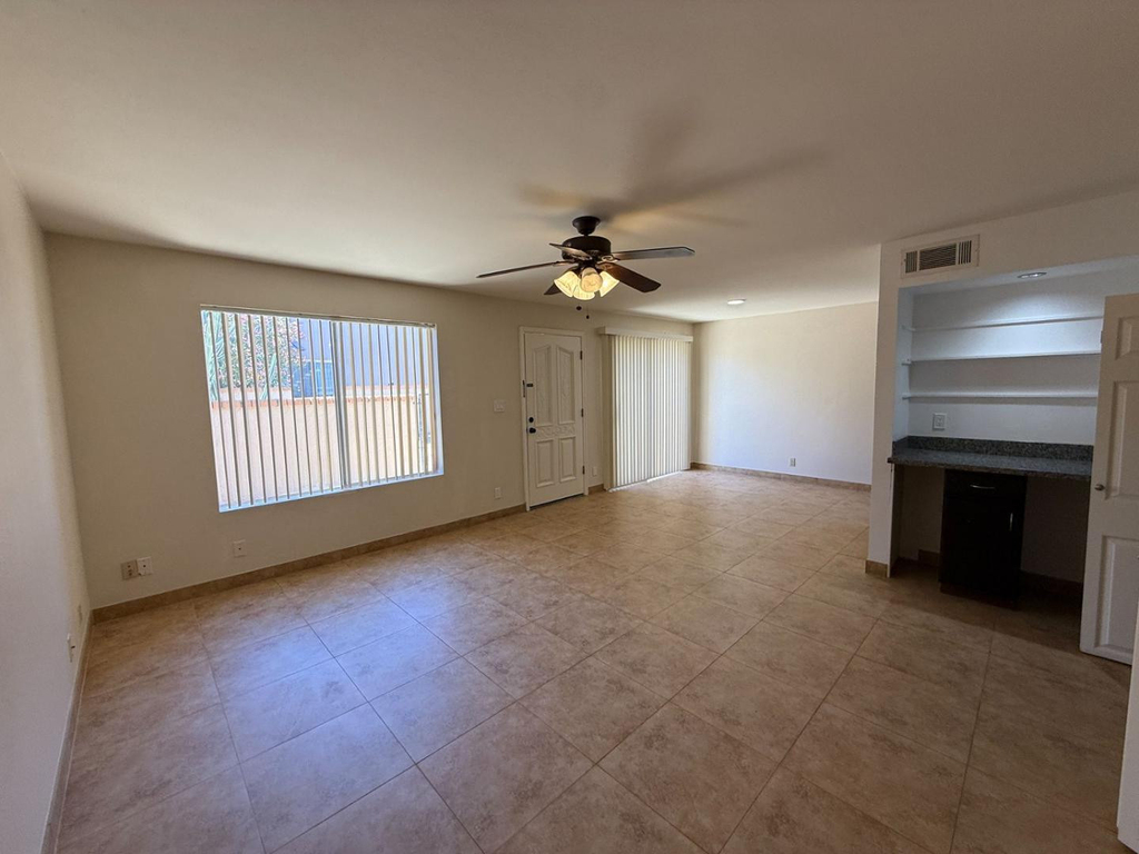 17014 E Calle Del Oro -- - Photo 3