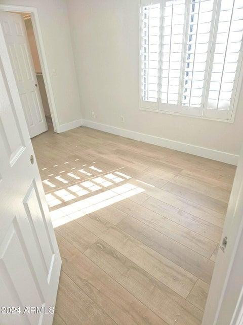 18802 N 44th Place - Photo 2