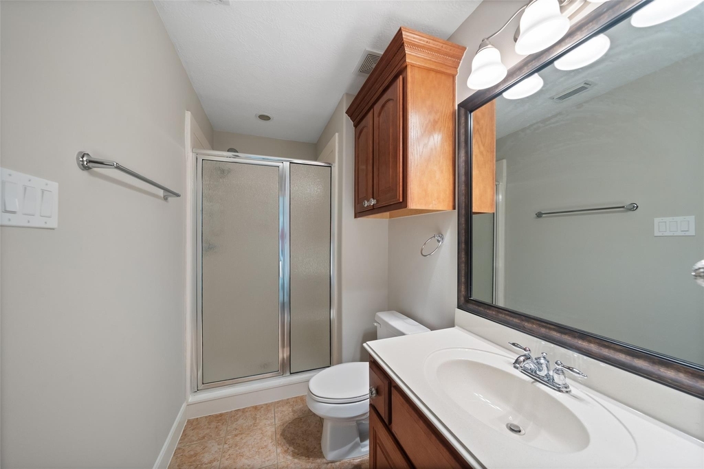 390 Wedgewood Drive - Photo 31