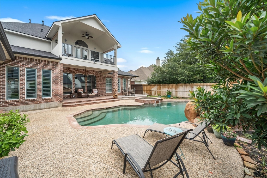 390 Wedgewood Drive - Photo 11