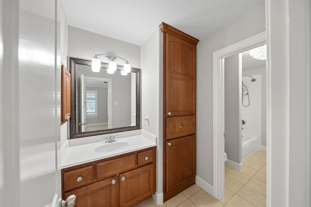 390 Wedgewood Drive - Photo 39
