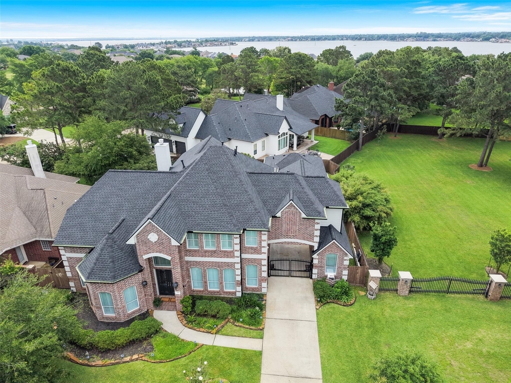 390 Wedgewood Drive - Photo 41
