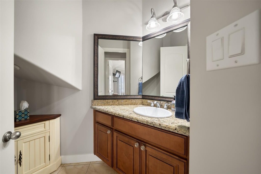 390 Wedgewood Drive - Photo 21