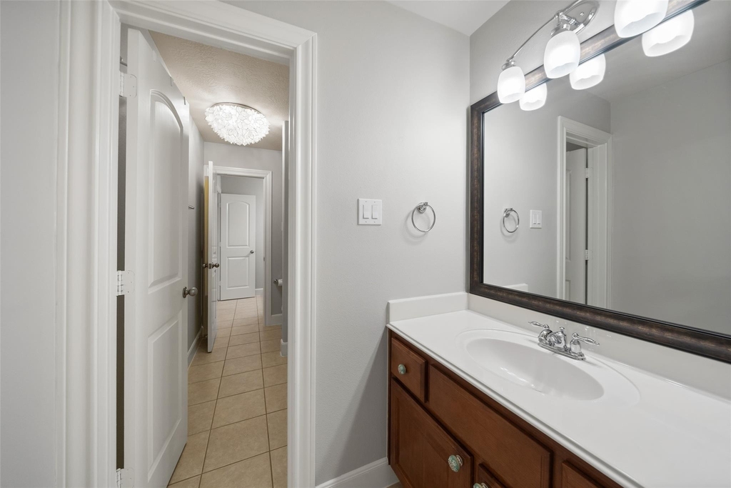 390 Wedgewood Drive - Photo 38