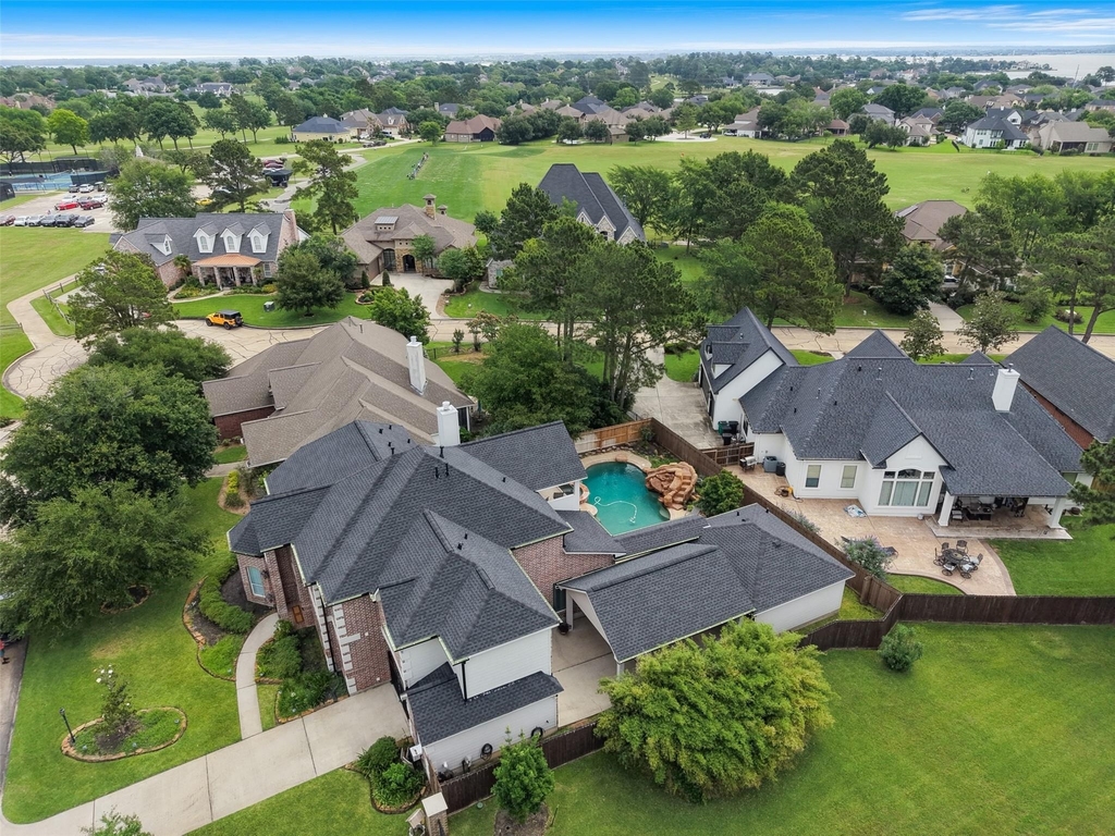 390 Wedgewood Drive - Photo 42