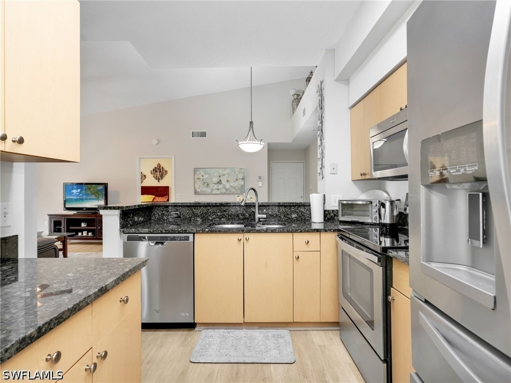 1205 Reserve Way - Photo 13