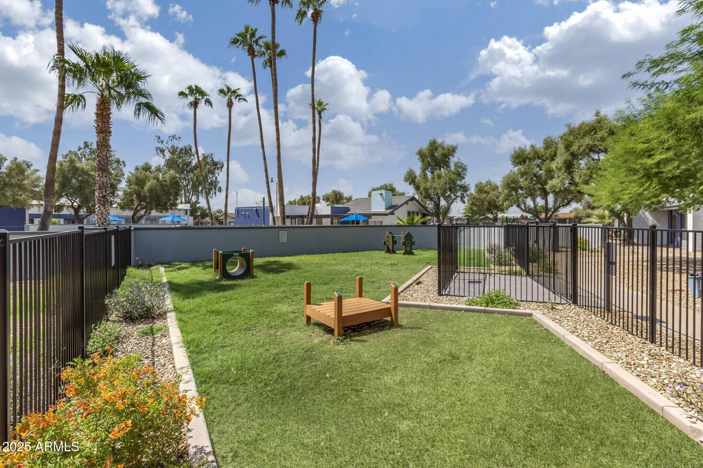2627 N 45th - Photo 22