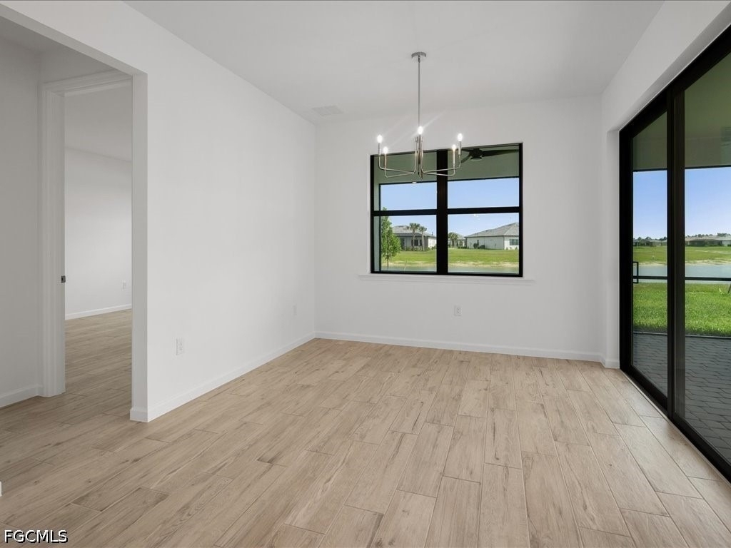18262 Parksville Drive - Photo 14