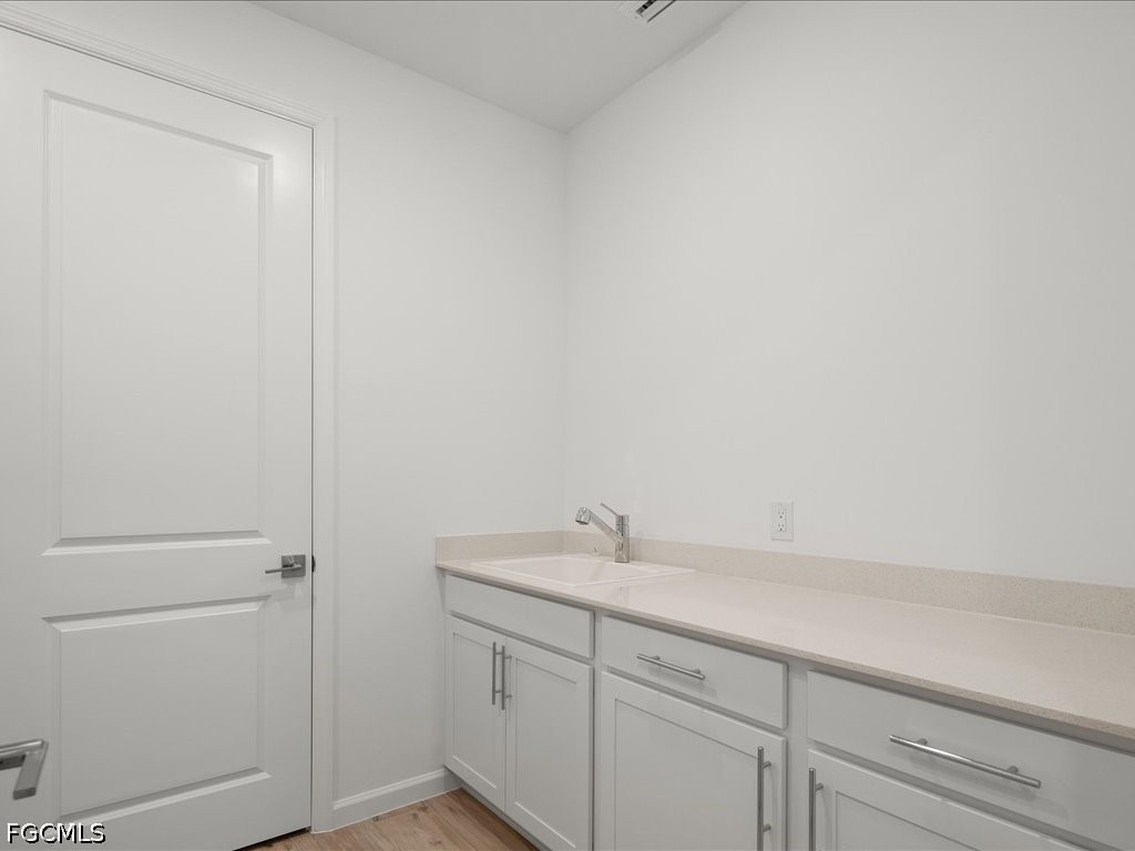 18262 Parksville Drive - Photo 31