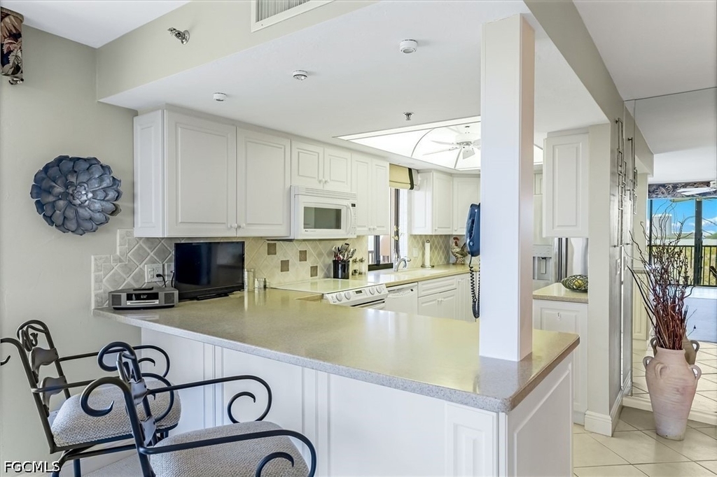 26235 Hickory Boulevard - Photo 8