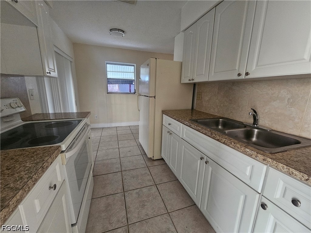 423 Morgan Circle S - Photo 9