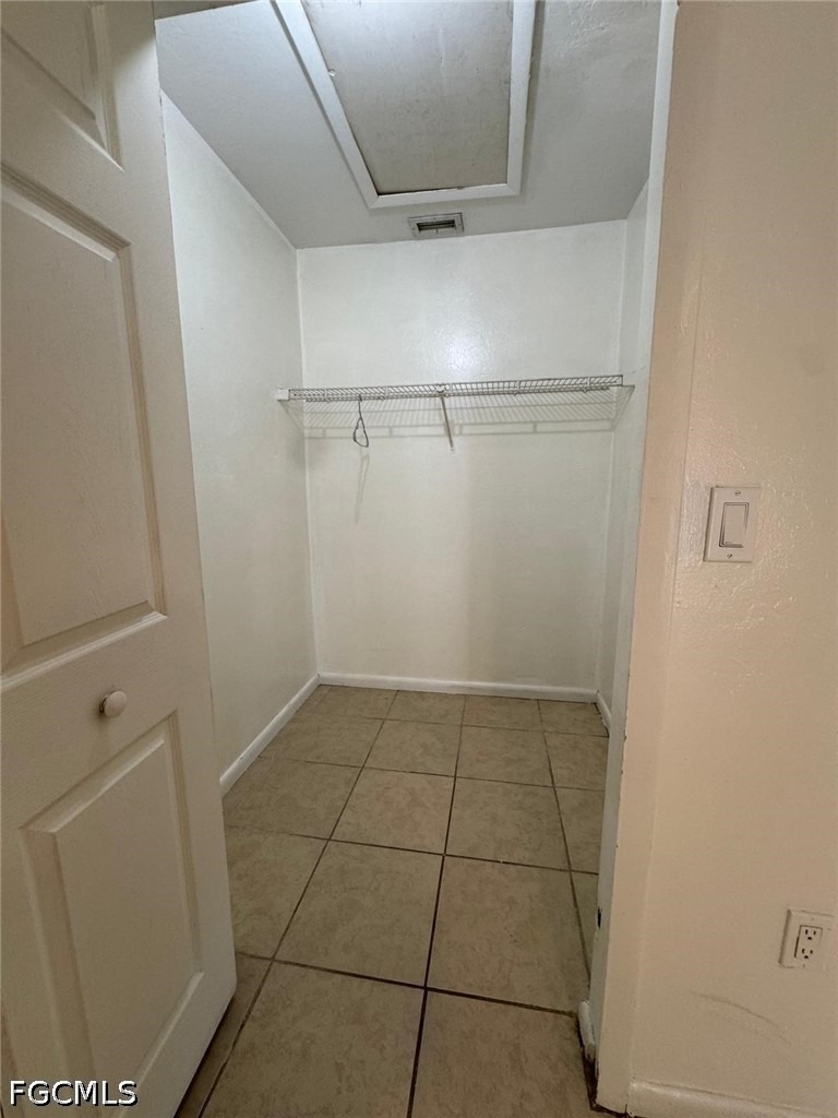 2201 E 5th Street - Photo 6