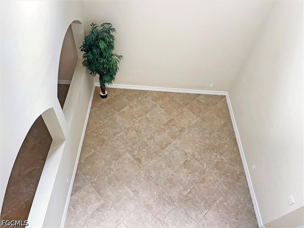 10257 S Silver Palm Drive - Photo 3
