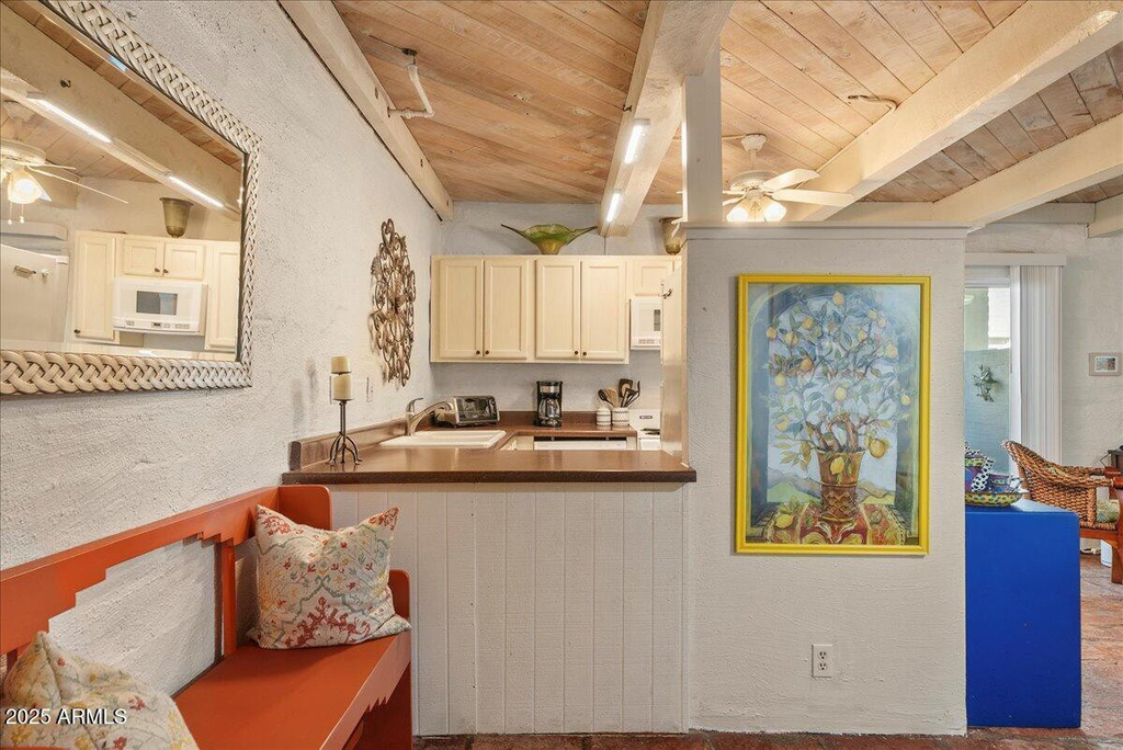 6840 E 2nd Street - Photo 8
