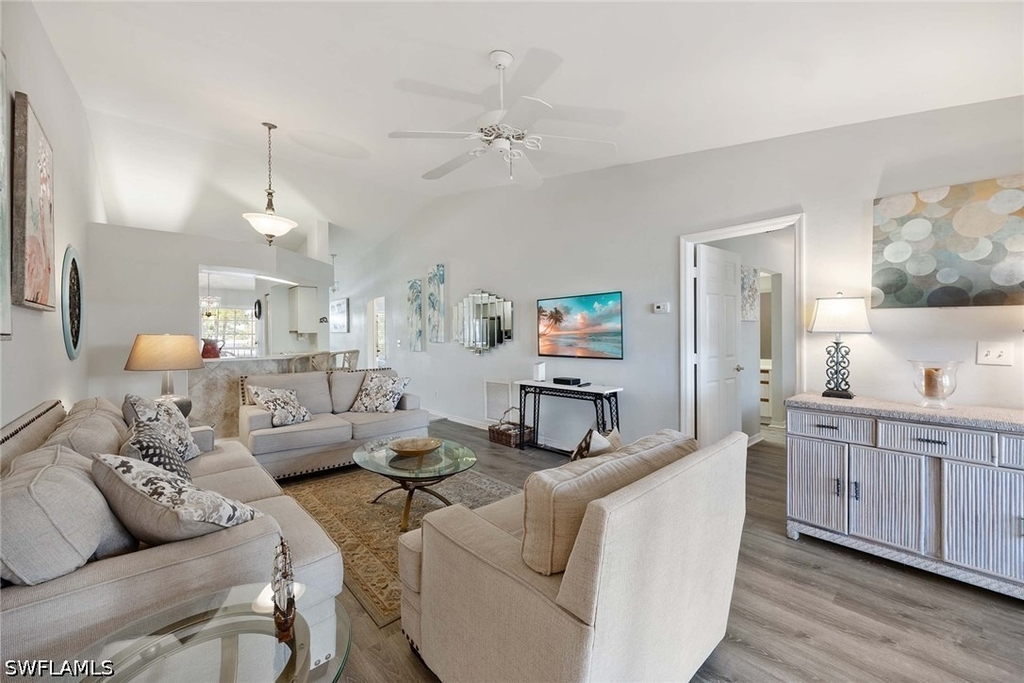 822 Gulf Pavillion Drive - Photo 4