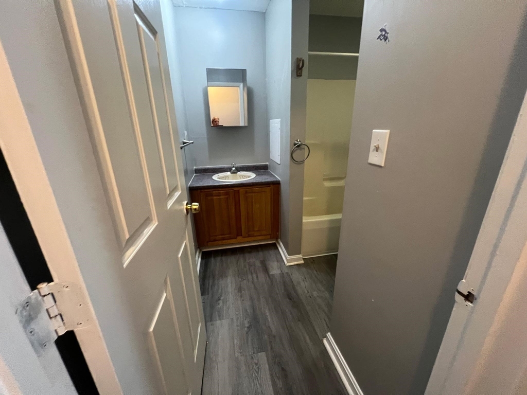 24 Ledge - Photo 12
