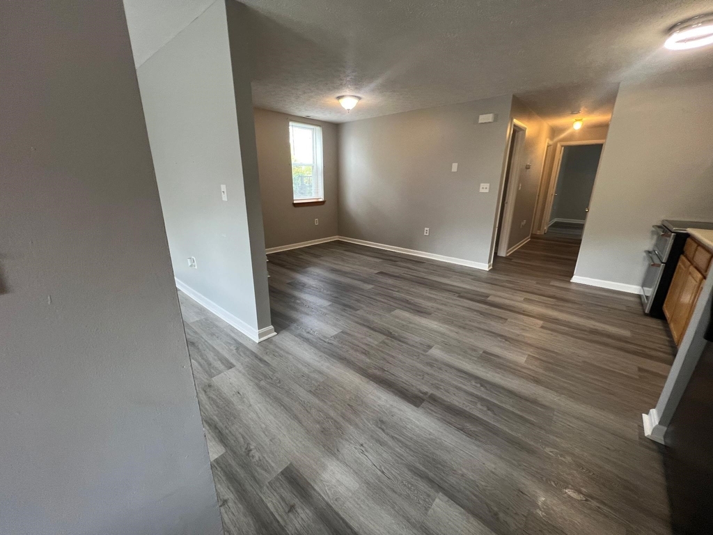 24 Ledge - Photo 9