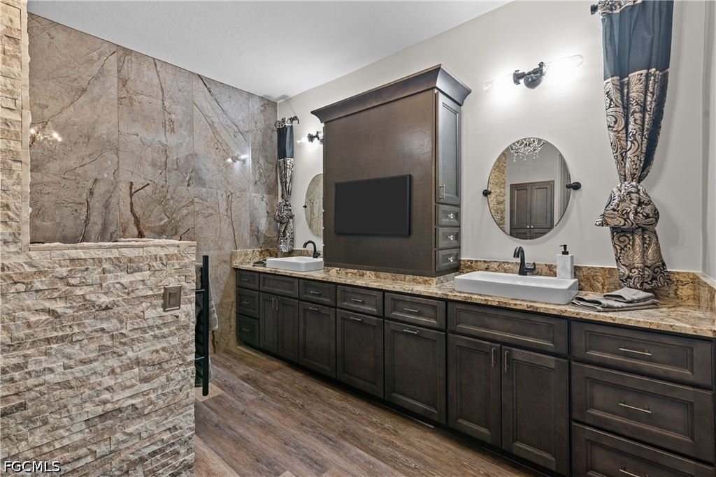 4235 Se 20th Place - Photo 16