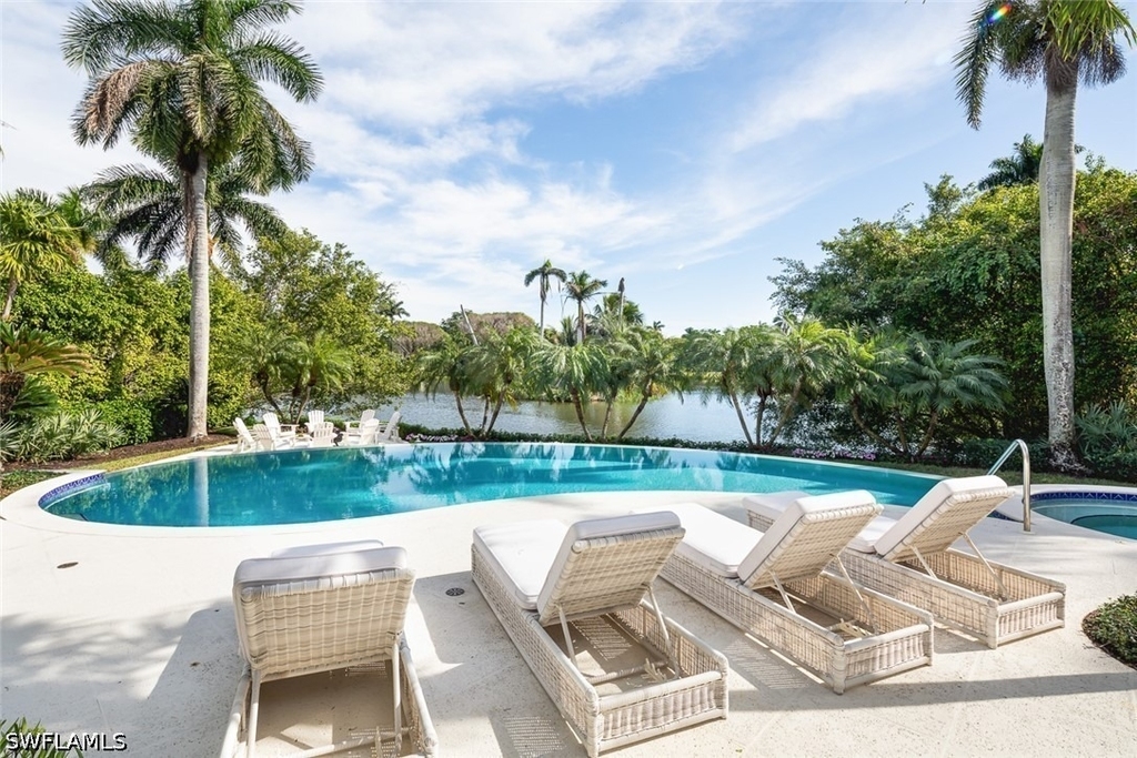 2595 Half Moon Walk - Photo 30
