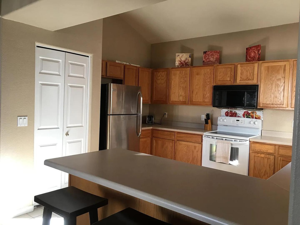 2801 N Litchfield Road - Photo 10