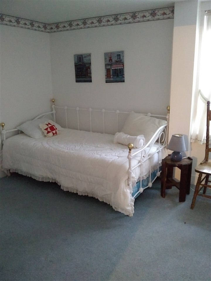 735 Main - Photo 9