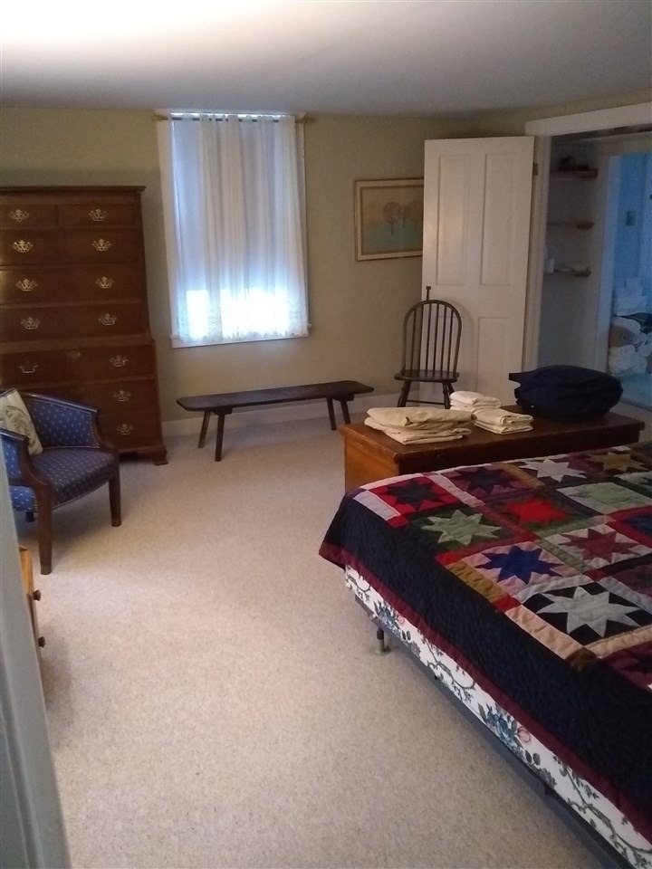 735 Main - Photo 5