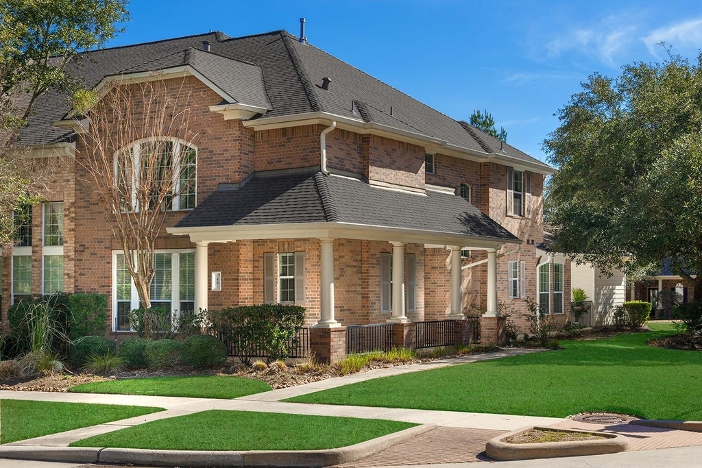 50 E Pipers Green - Photo 0
