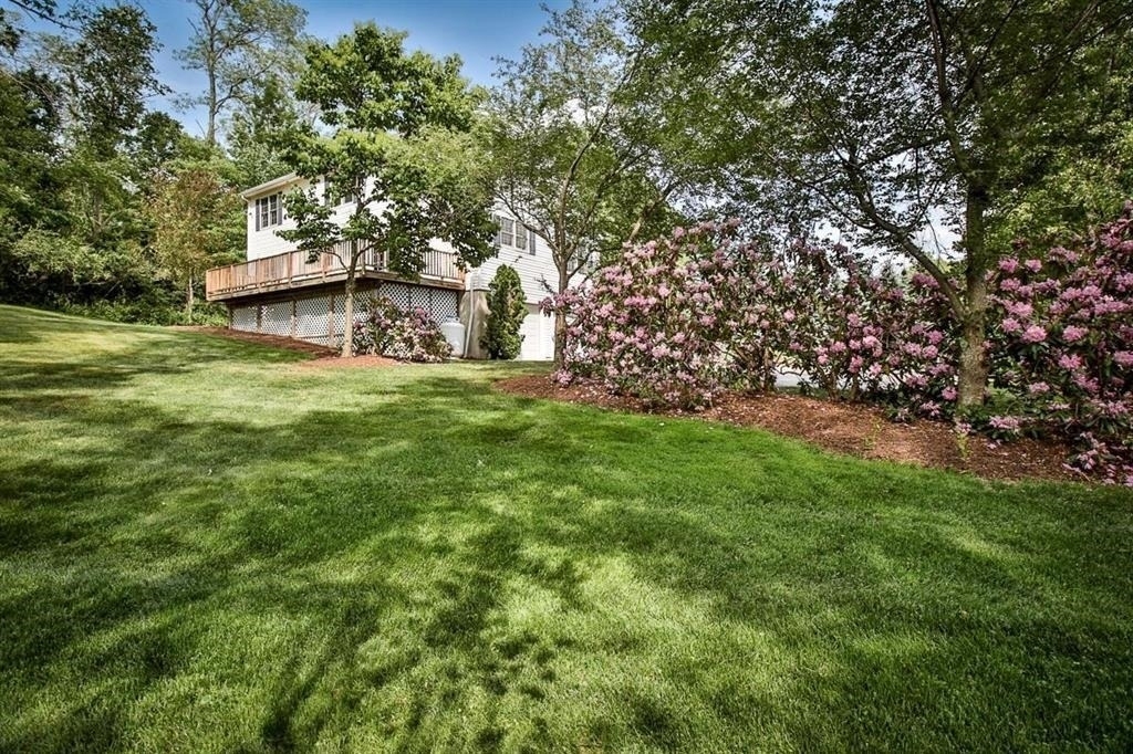 28 Newton - Photo 2