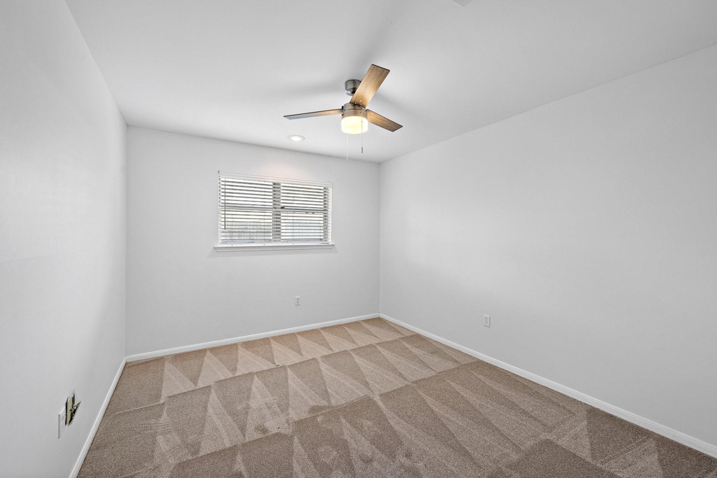 12110 Nova Drive - Photo 16