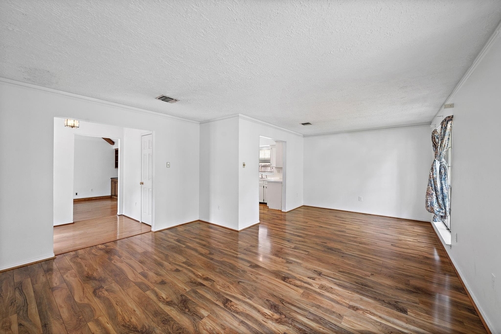 12110 Nova Drive - Photo 7